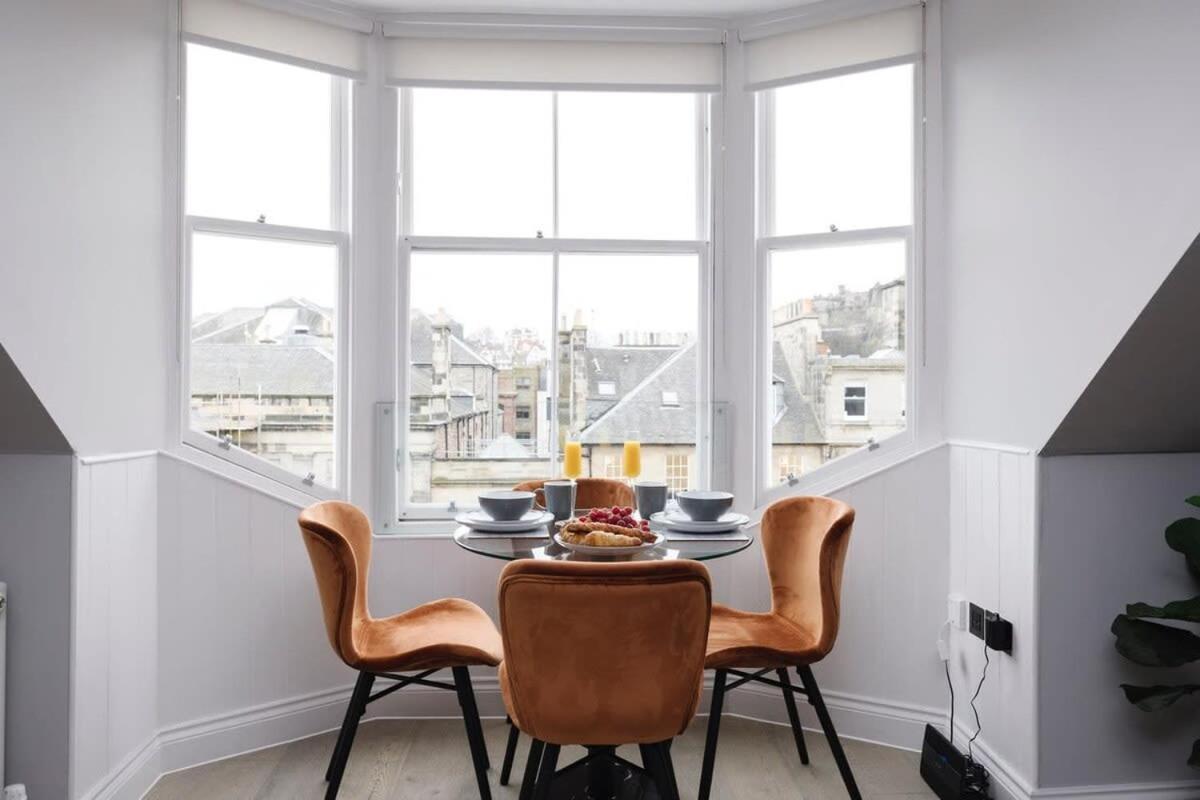Dragon Suites - City Centre Castle View 1 Bed Apartment EDI Eksteriør bilde